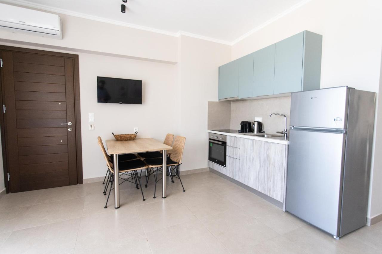 Marineiko Luxury Apartments Ierissos Dış mekan fotoğraf