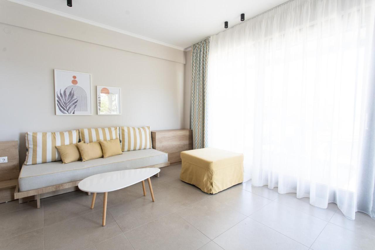 Marineiko Luxury Apartments Ierissos Dış mekan fotoğraf
