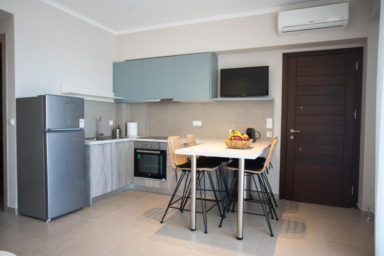 Marineiko Luxury Apartments Ierissos Dış mekan fotoğraf