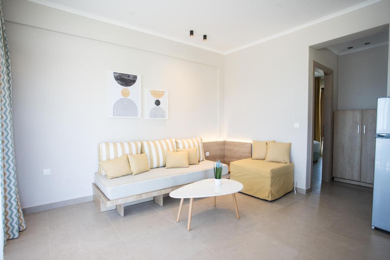 Marineiko Luxury Apartments Ierissos Dış mekan fotoğraf