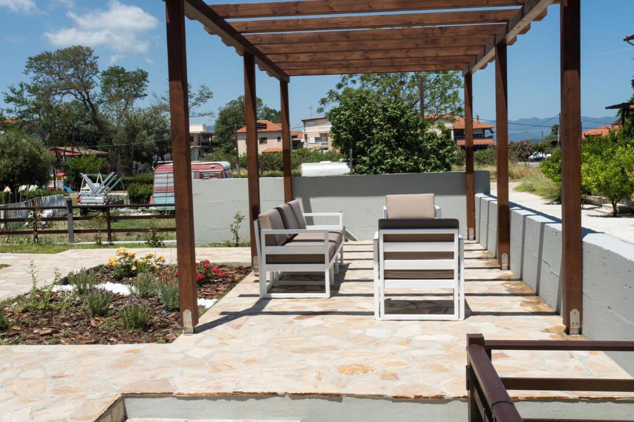 Marineiko Luxury Apartments Ierissos Dış mekan fotoğraf