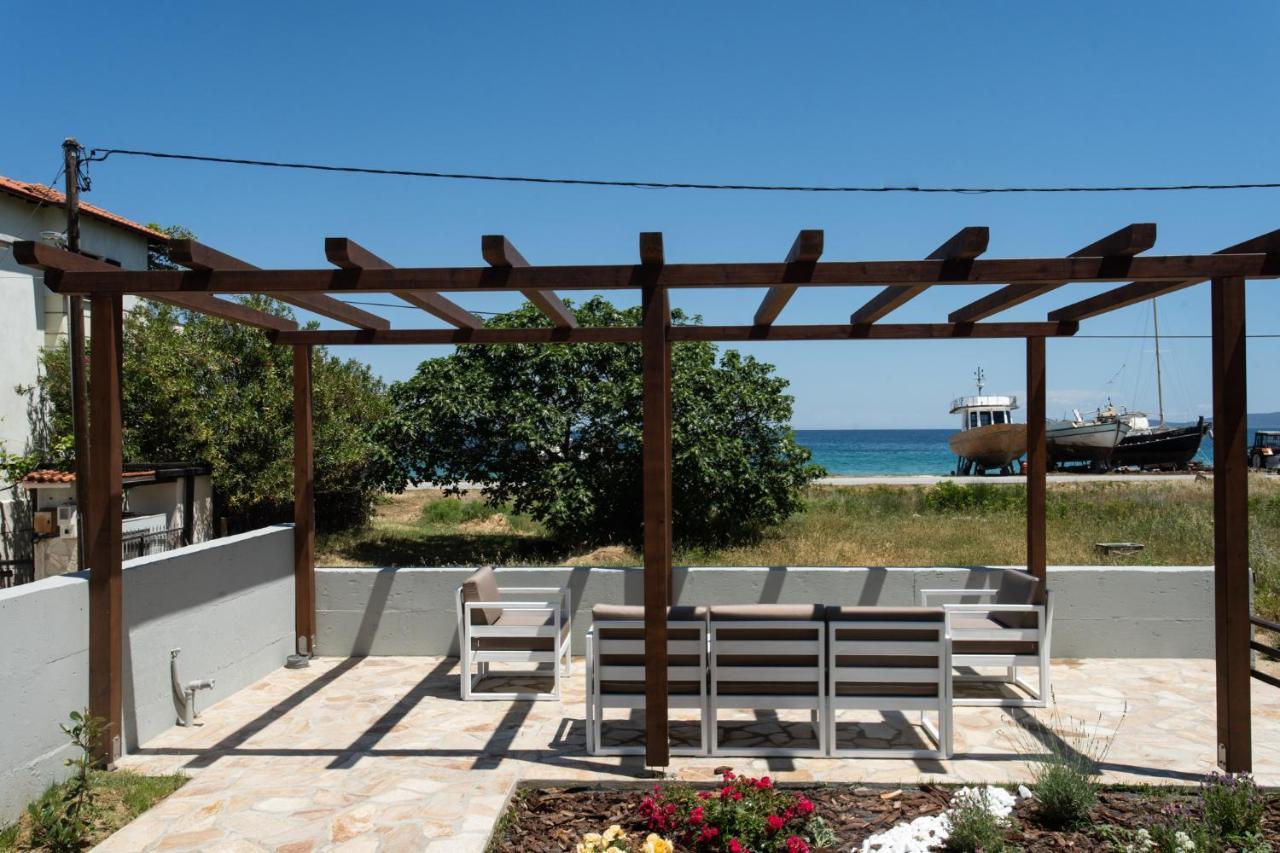 Marineiko Luxury Apartments Ierissos Dış mekan fotoğraf