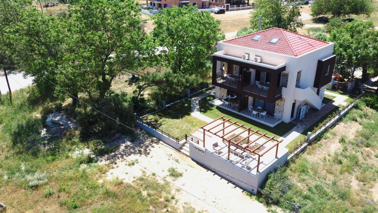 Marineiko Luxury Apartments Ierissos Dış mekan fotoğraf