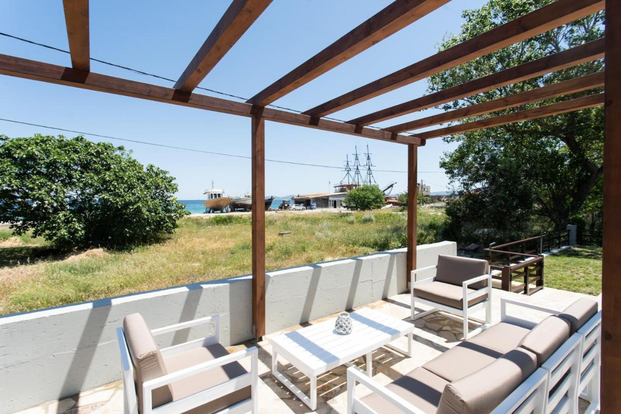 Marineiko Luxury Apartments Ierissos Dış mekan fotoğraf
